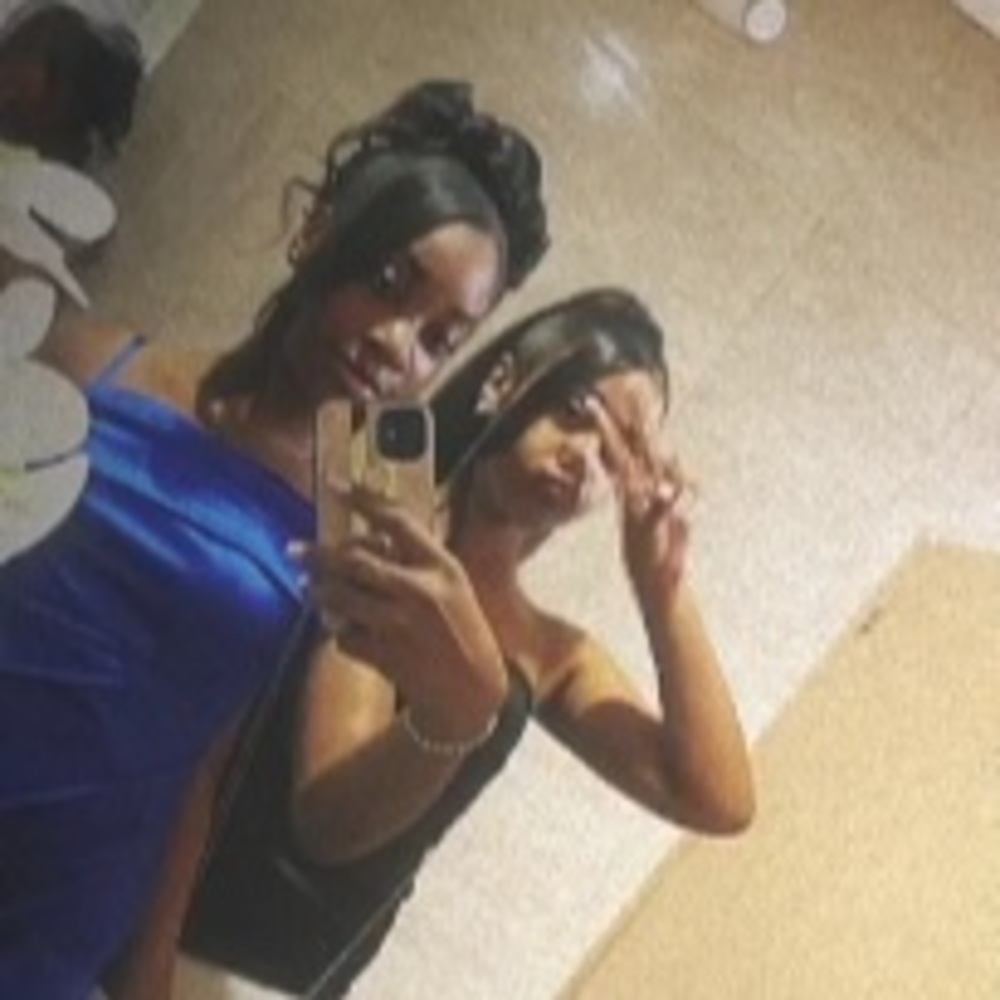 Meet your Posher, Saniya